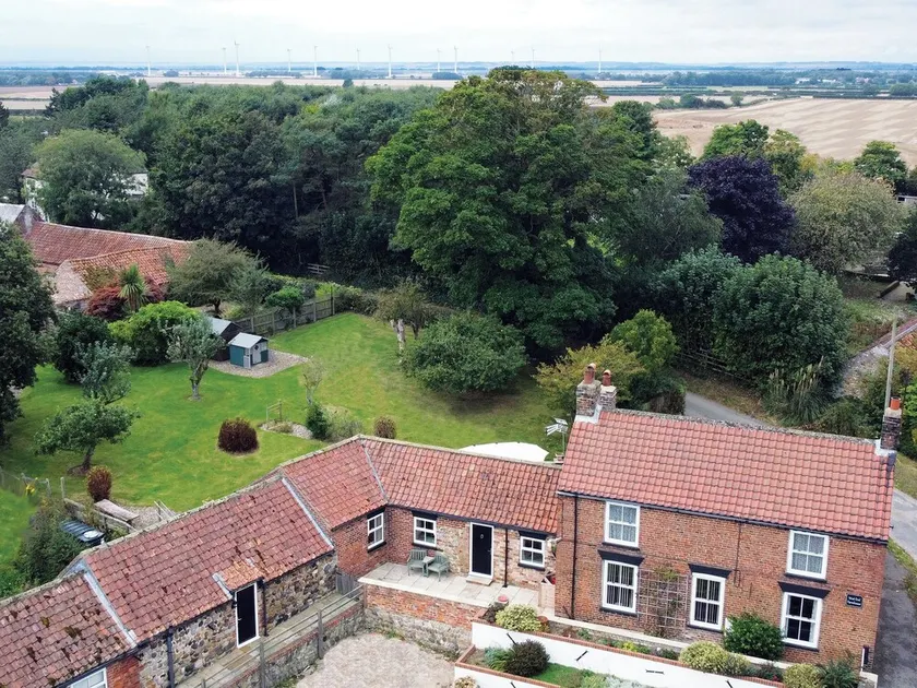 3 værelses bolig i Ulrome, near Bridlington - Image 1