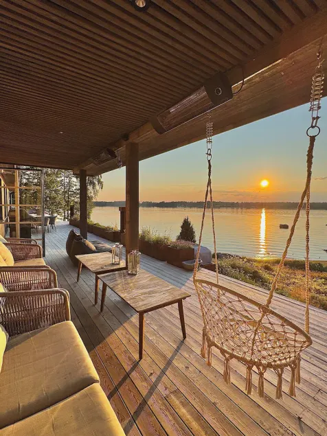 Brand new Luxory Lake front cottage, a large variation of Boats available. - Image 1