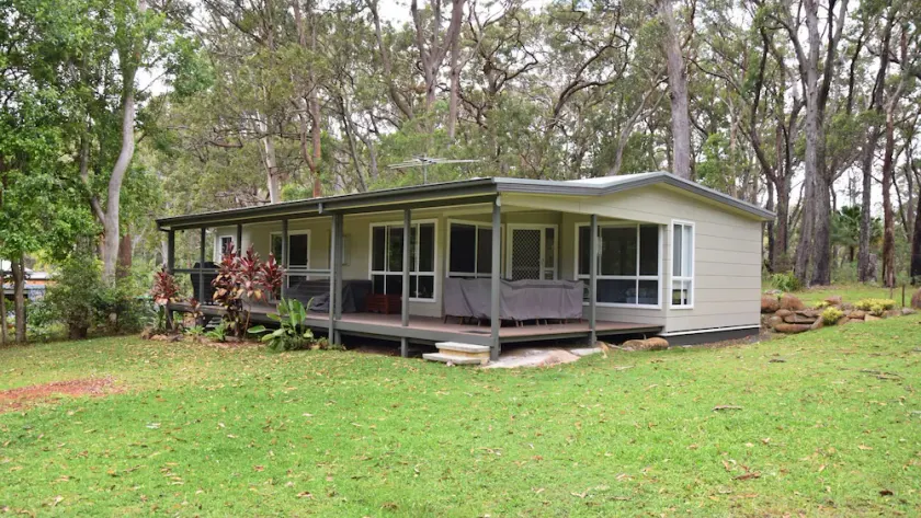 Hughs Hideaway Arakoon - Image 1