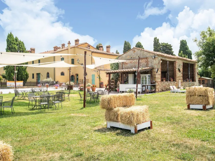 Appealing Apartment in Collesalvetti With Garden - Image 1