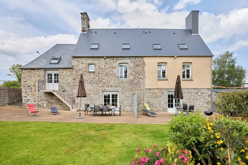 Group holidays, with family, friends in Normandy near Mont Saint Mi - Image 1