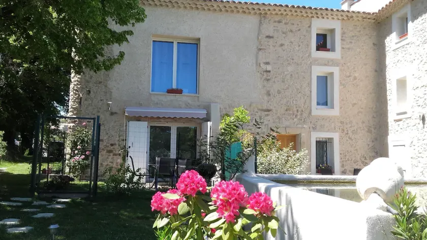 Gite 60m2 LES LAVANDES - Image 1