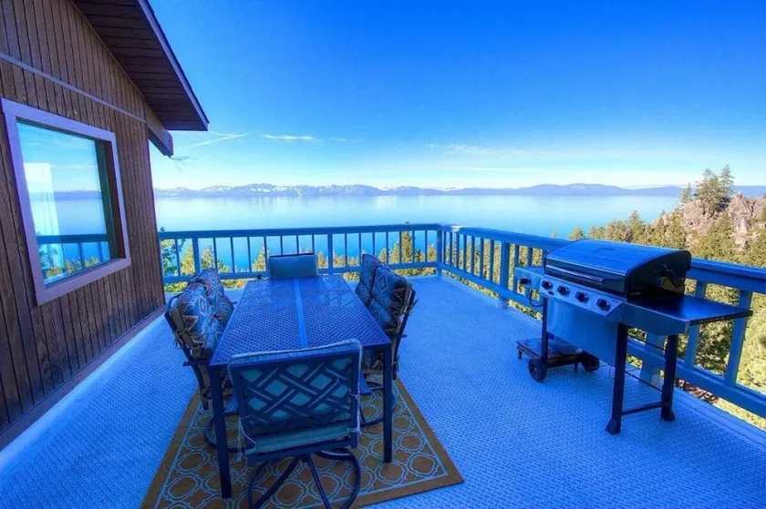 Lake Views | Sauna | Game Room | BBQ | Bar - Image 1