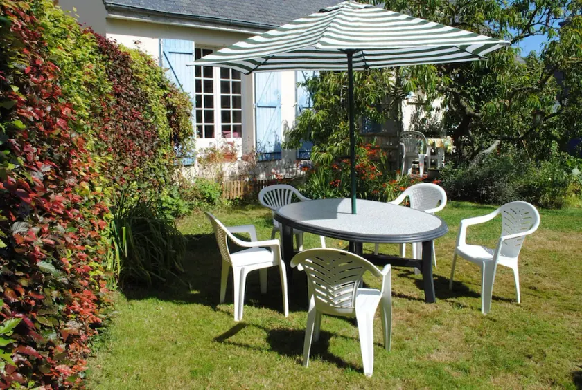Lejlighed i pavillon med have og privat parkering ved 22220 Minihy-Tréguier - Image 1