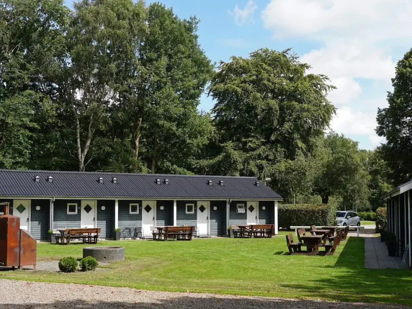 Stay for 4, Steps From Mariehaven - Image 1