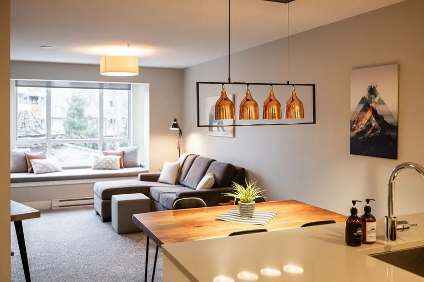 ❄️ Whistler Center 1BR:Walk Everywhere. Free Parking. Fire, Sleeps 4 ❄️ - Image 1