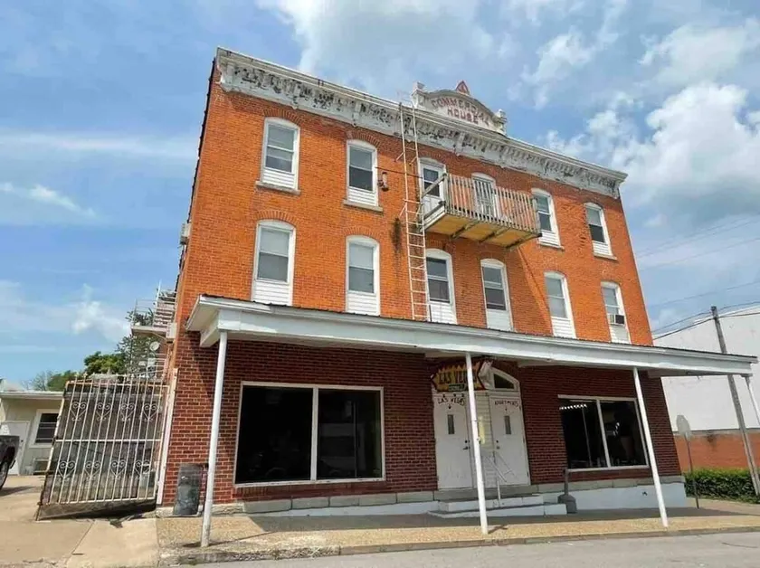 Downtown Columbus 2 bedroom unit with great views! - Image 1