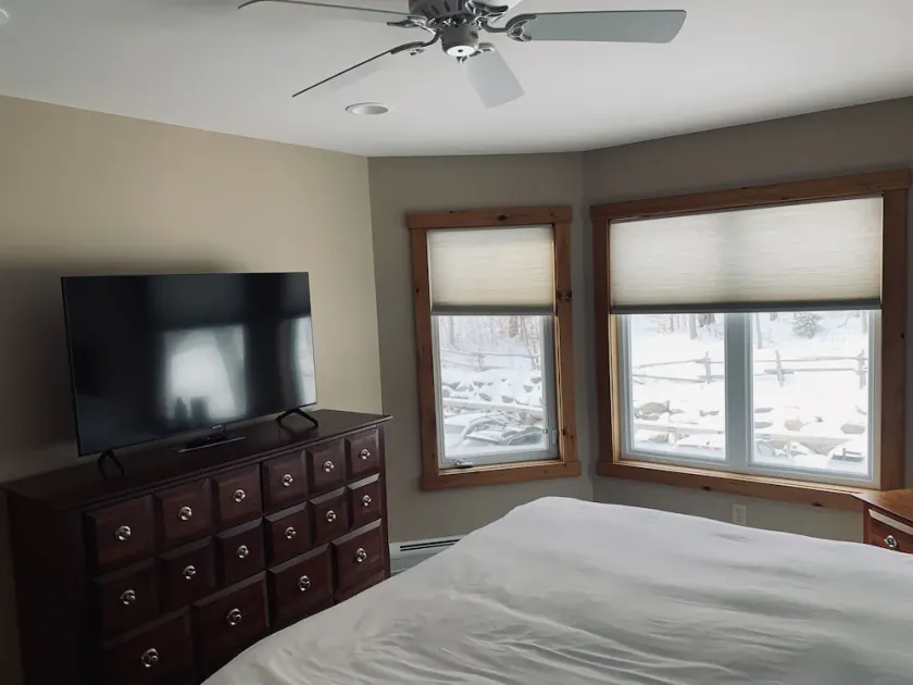 Ski Chalet (Ski-in/Ski-out) - Image 1