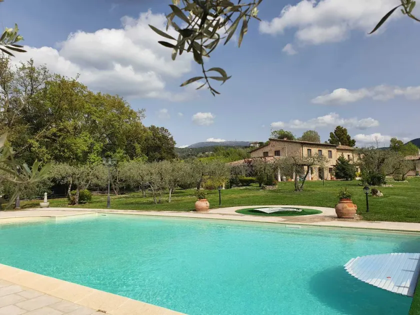 Exclusive Farmhouse with Pool in Large Green Park - 4/9 Guests - Image 1
