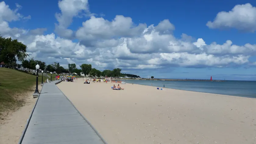 Vacker pärla av ett hem i Algoma Wisconsin - Image 1