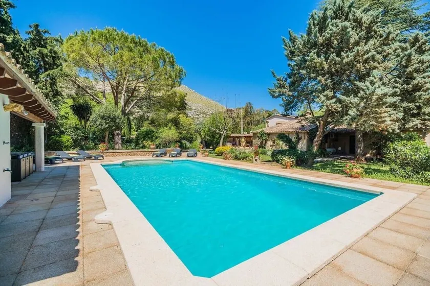 Beautiful Villa Papalaia with Pool, Garden, Terraces, Air Conditioning - Image 1