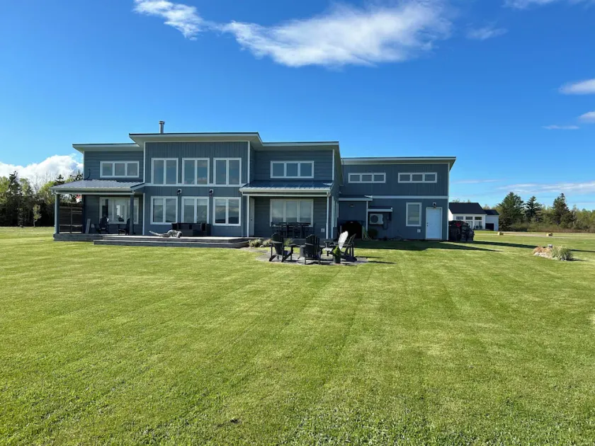 Beautiful ocean front beach house , Hot Tub! - Image 1