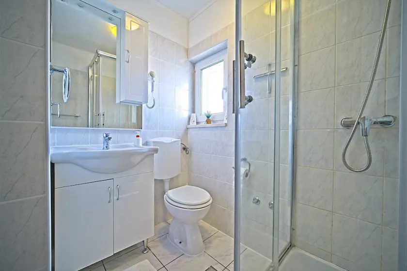 Matana Pomena - A1 Apartment mit Balkon und Meerblick - Image 1