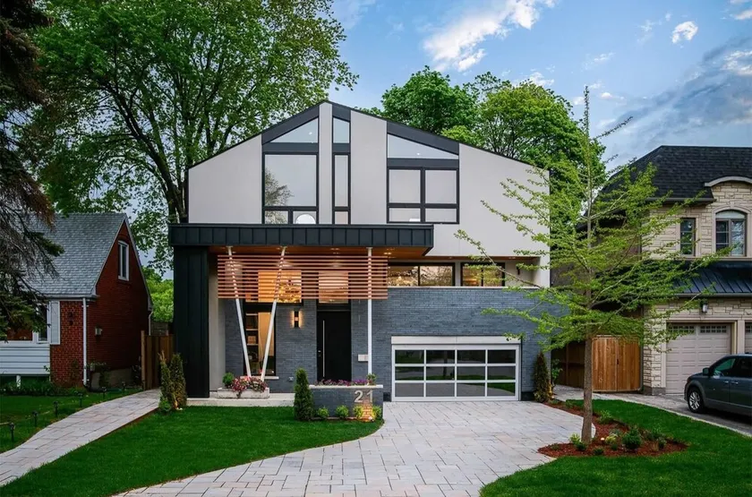 Brand New Modern Mansion - Image 1