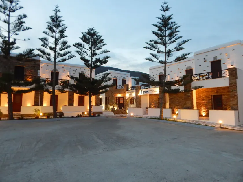 Tinos Suites & Apartments - Image 1