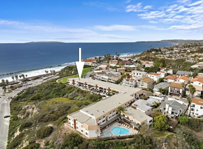 Whitewater Ocean View, trin til stranden - Parkview Manor # 203 - Image 1