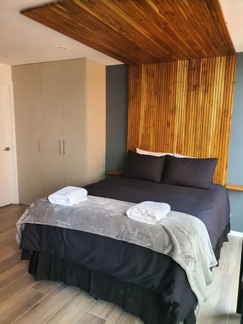Retreat in Airali W/Heated Pool Perfect Location - Image 1