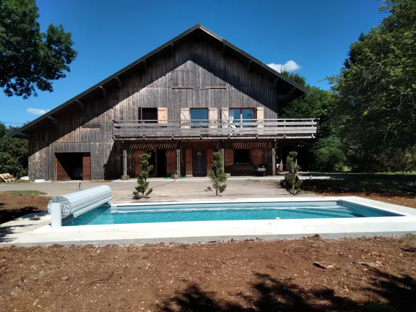 Magnificent B&B chalet near lakes and vineyards - Image 1