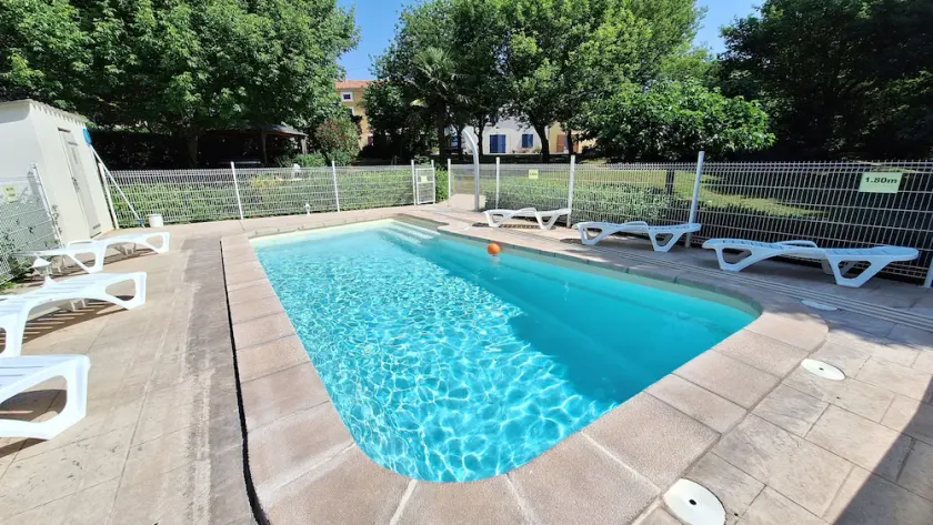 GITE BOYER BAS (2-10 pers) Avec Piscine privée - Image 1