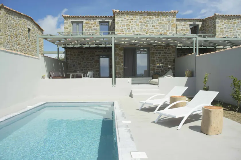 Villa with Private Pool - Image 1
