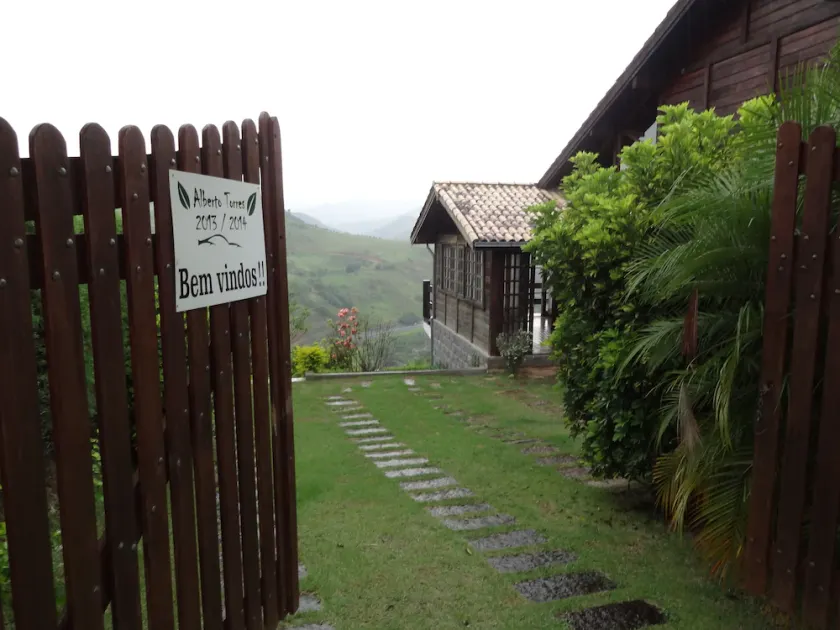 House in Areal within Condominium (close to Itaipava) - Image 1
