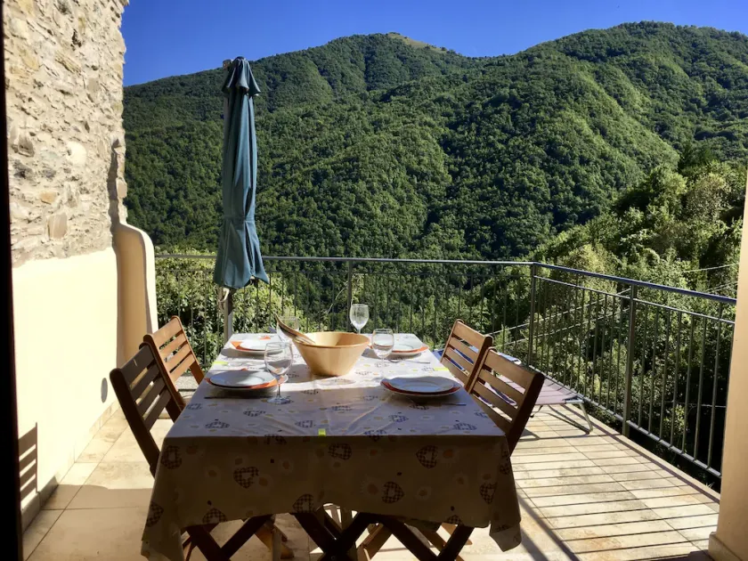 Casa de Encanto em uma Aldeia de Montanha Italiana Autêntica - Image 1