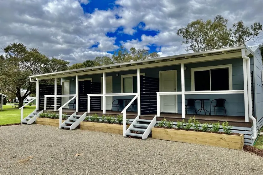 Cootamundra Caravan Park - Image 1