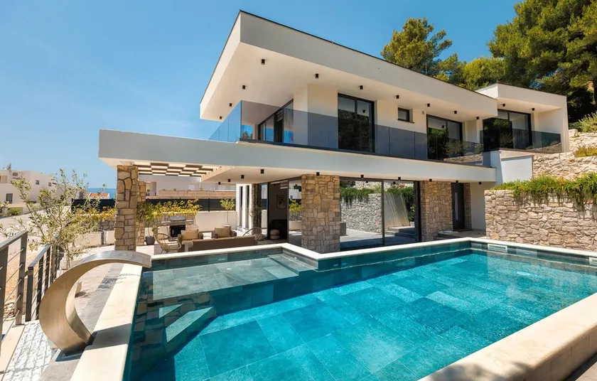 Awesome Home In Komarna - Image 1