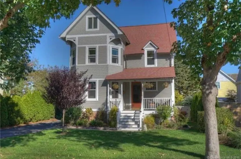 Walk to downtown! Ideal location for Mystic adventures. - Image 1