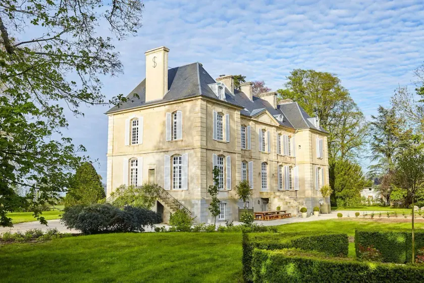 Chateau De La Serenite - Image 1
