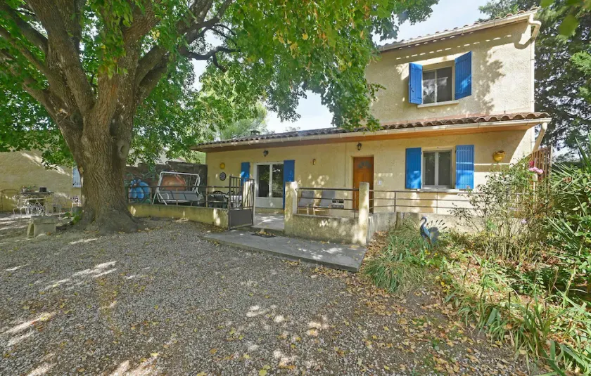 Bonita casa de 3 dormitorios en Mazan - Image 1