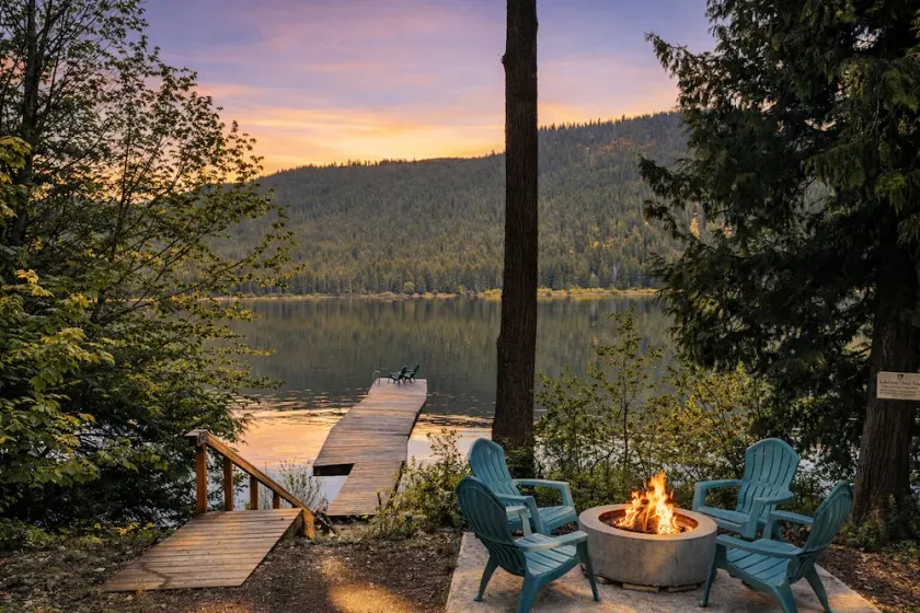 Otter Chalet - Image 1