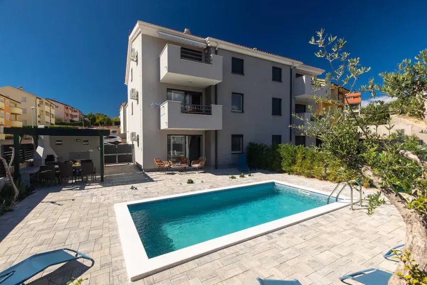 Apartment PATRICK mit privatem Pool - Image 1