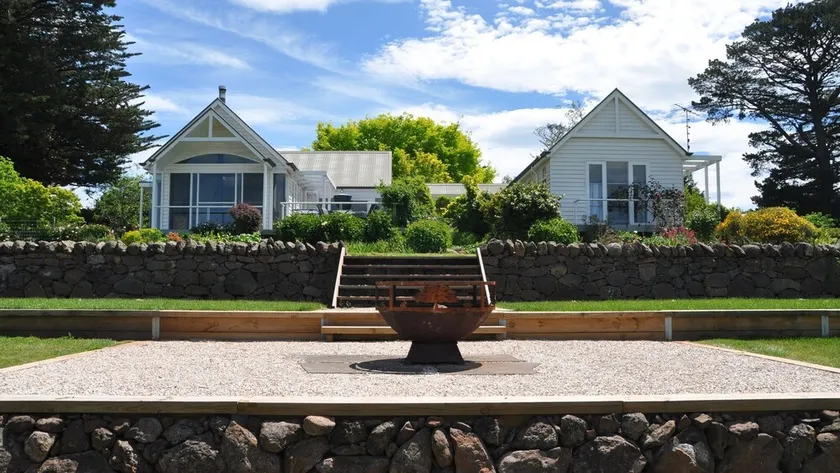 Hillcrest Country Estate, Beautiful location in Macedon Ranges - Image 1