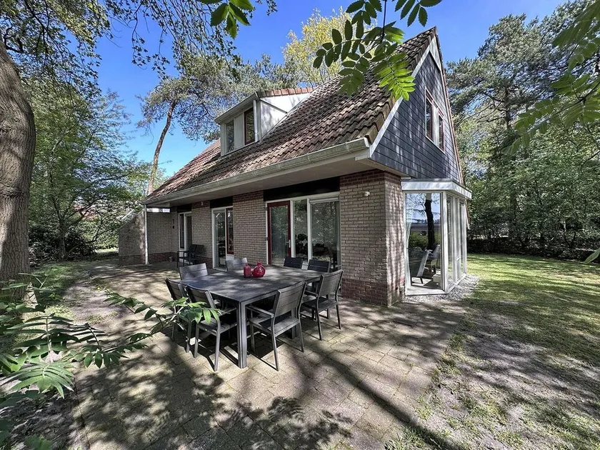 Peaceful Holiday Home in Lemele - Image 1