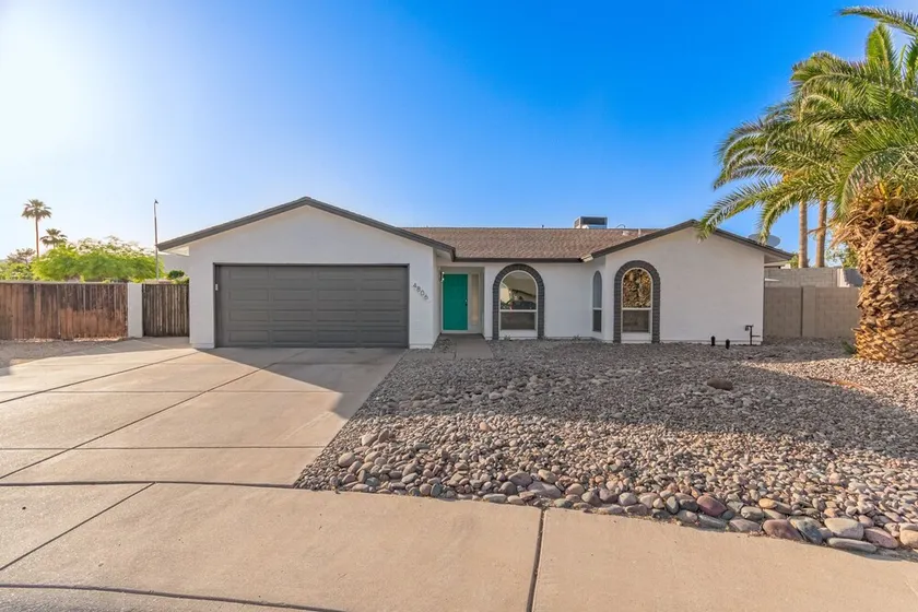 Cozy remodeled Home with Mountain View’s! - Image 1
