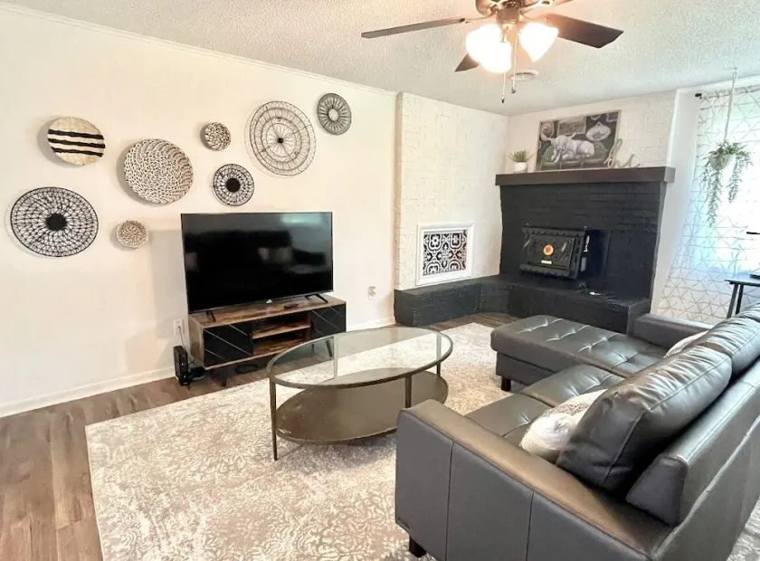 Relaxing, Spacious, Quiet, Ranch-style Getaway - Image 1