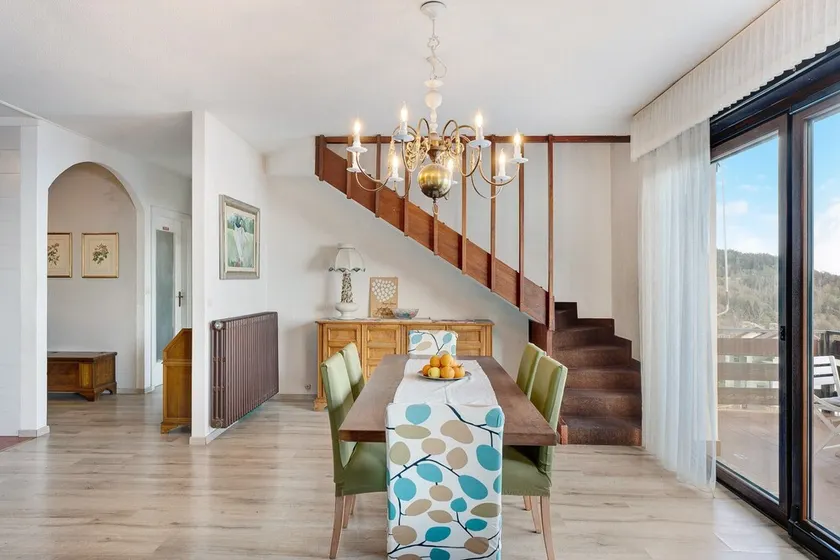 Gran Vista Holiday Apartment in Premeno with Lake Maggiore View - Image 1