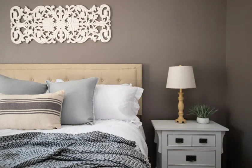 King Bed - Pet Friendly - EV Charger - Emersen’s Place - Image 1