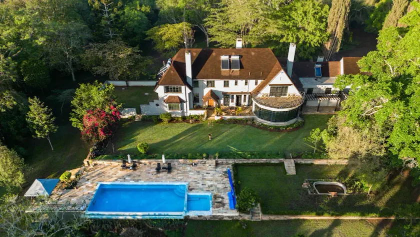 Luxurious holiday home on the foothills of Mt Kenya - Image 1