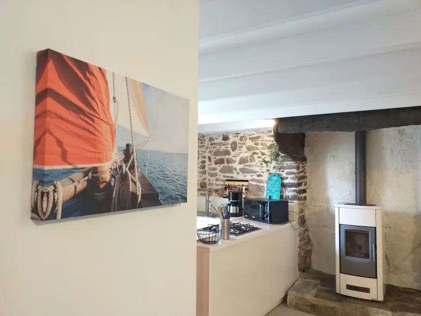 New, close to the beach - Image 1