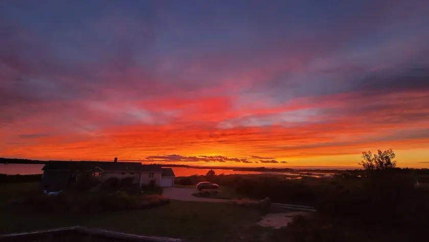 Stunning Sunsets with beach access! Now with air conditioning downstairs. - Image 1