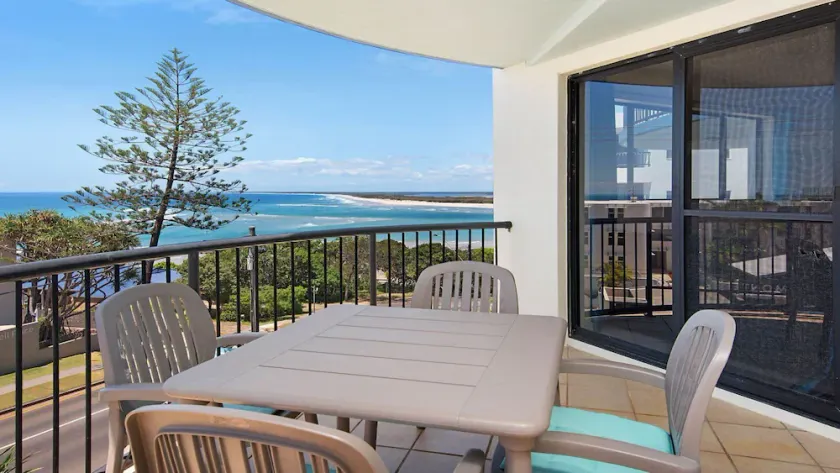 Les appartements Unit 8 Kings Beach QLD - Image 1