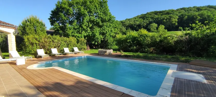 Domaine de Bernassa - Privacy and calm in the heart of 20 hectares of nature. - Image 1