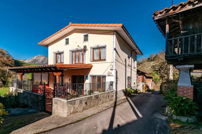 Apartment for 4 people, in the countryside, 15 km from Oviedo and Gijón - Image 1