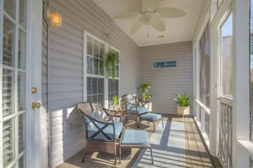 Whimsical 4 bedroom house with a cozy backyard - Image 1