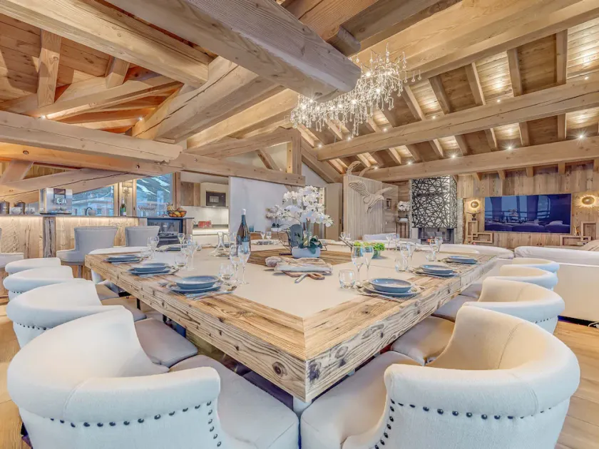 5* Chalet in Tignes - 450m² - 16 guests - Sauna, Jacuzzi, Game Room - Image 1