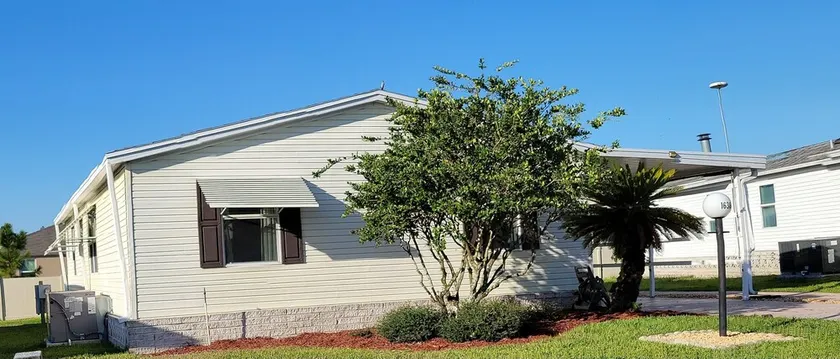Safe 55+ Golf community with many amenities.  Close to work, shopping and dining - Image 1