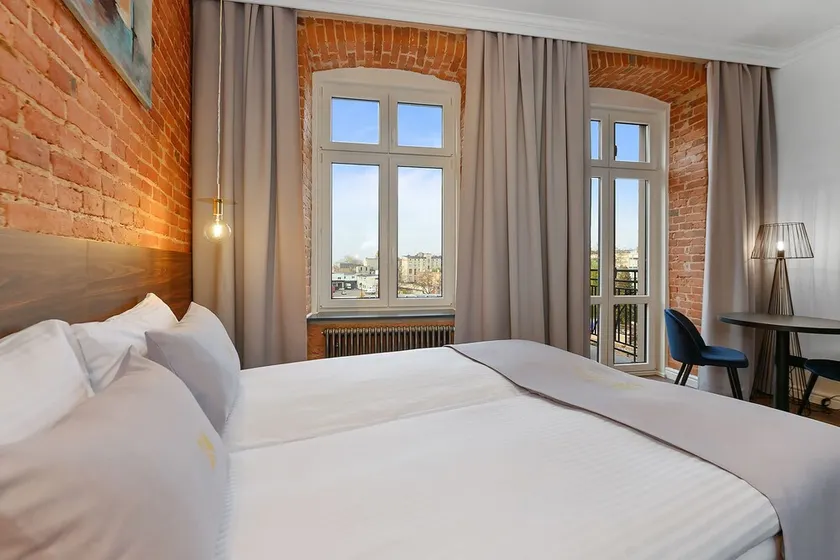 Aparthotel Krzywa Kamienica - Image 1