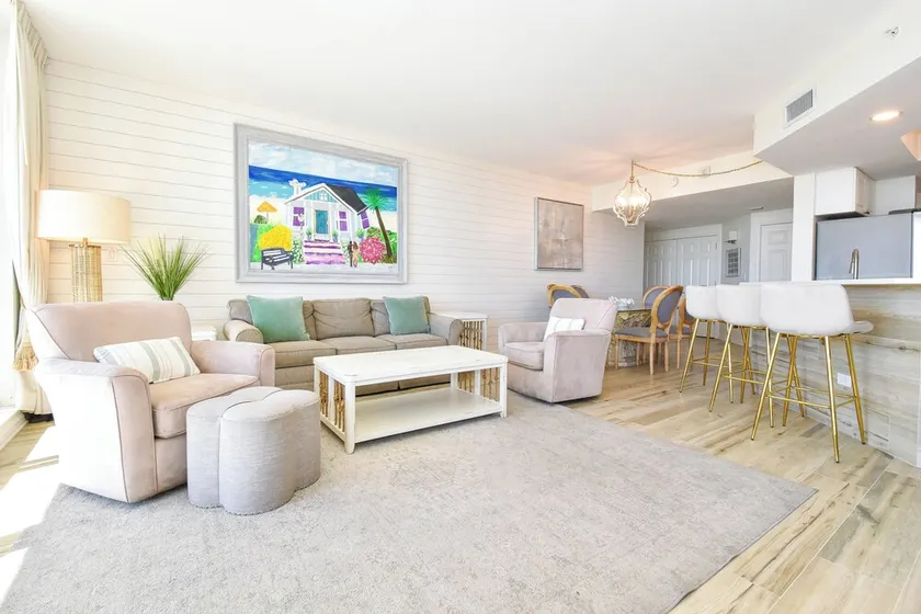 Elegance in Destin! Beautifully updated 3BR at Silver Shells! - Image 1